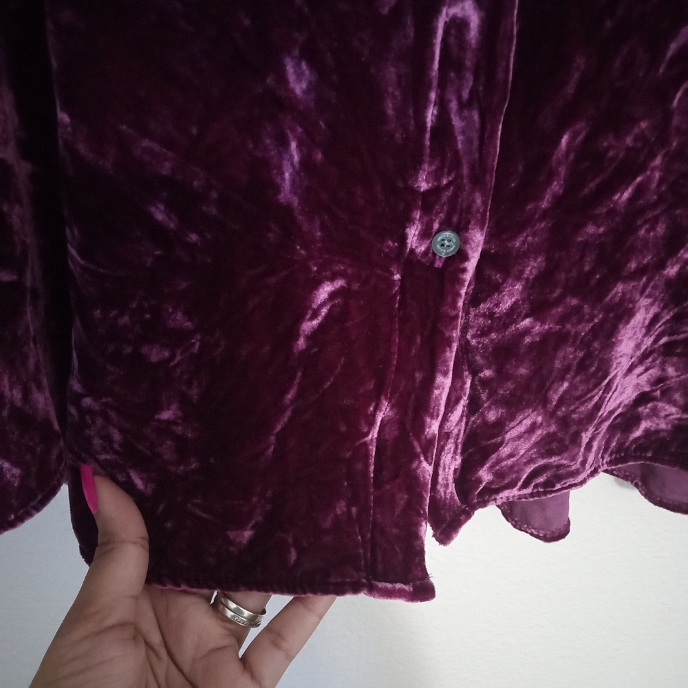 Tommy Bahama Crushed Velvet Silk Blend Purple Button Up Long Sleeve Blouse - Picture 6 of 13